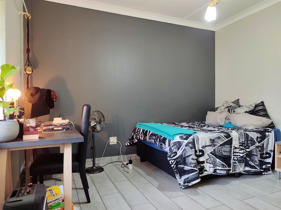 4 Bedroom Property for Sale in Irene Park North West